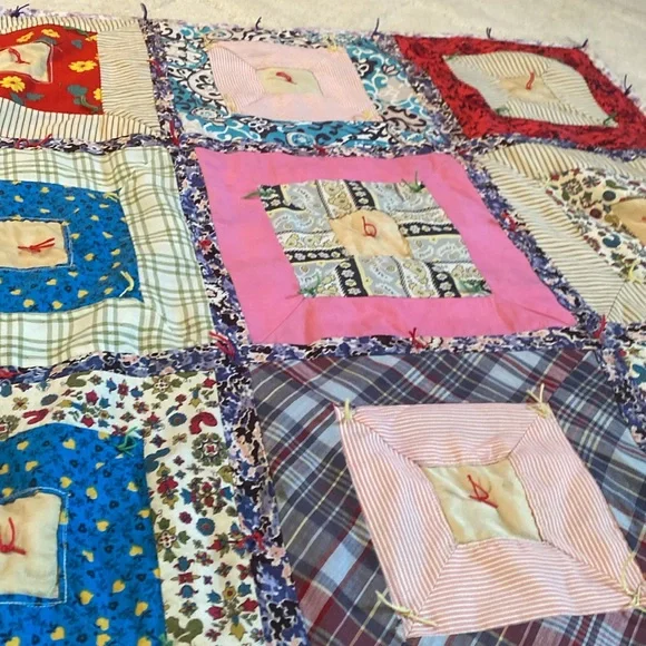Handmade Vintage Square Tie Quilt 53 x 35 Inches - Picture 10 of 15